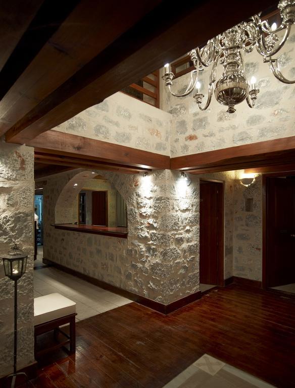 Porto Vitilo Boutique Hotel Karavostásion Esterno foto
