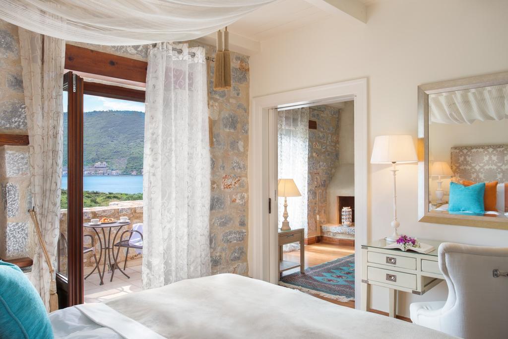 Porto Vitilo Boutique Hotel Karavostásion Esterno foto